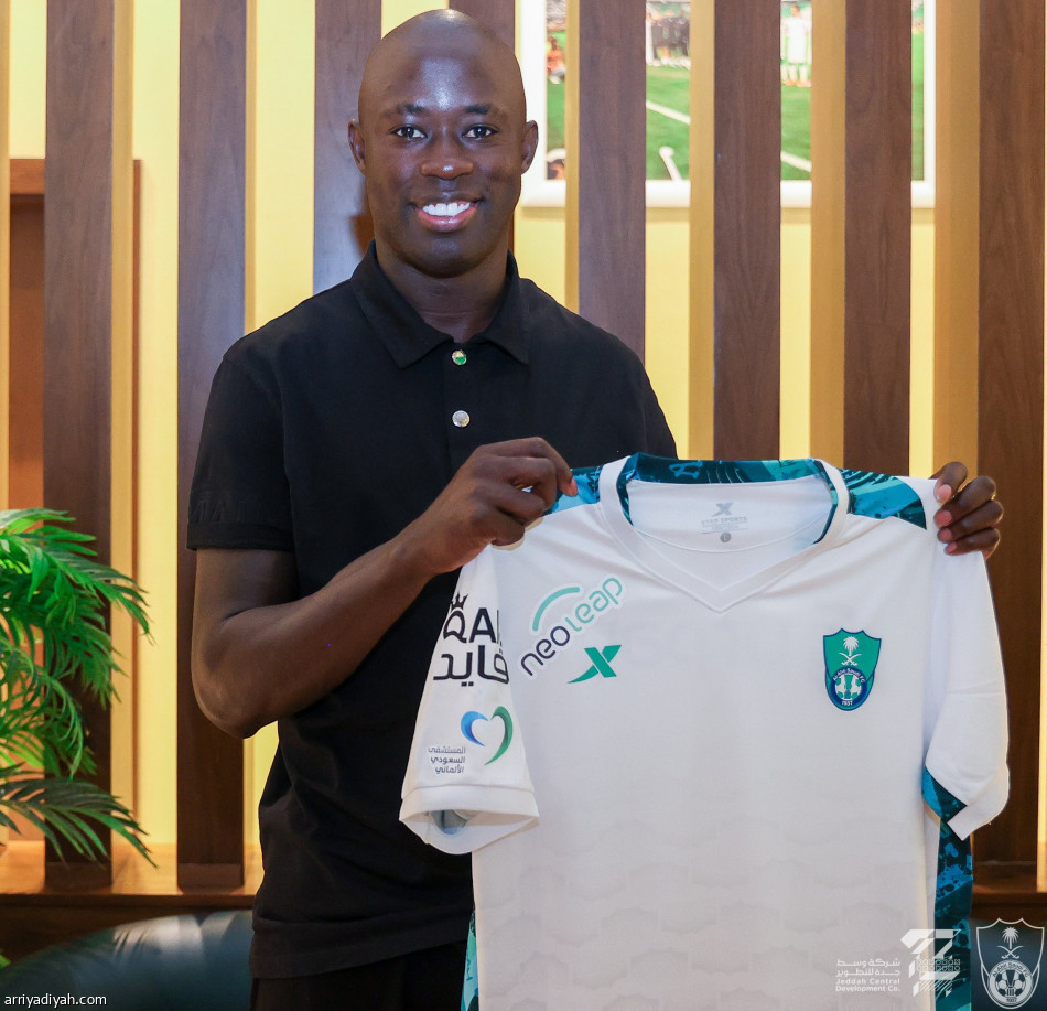 من هو مودو بارو لاعب الأهلي الجديد؟