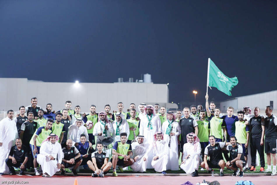 اللون الأخضر يوحد الرياضيين