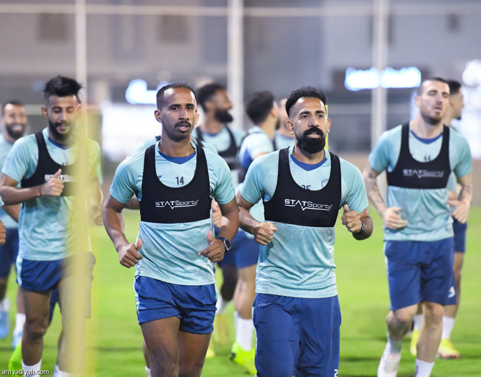 دونيس يرسم خطة الخليج