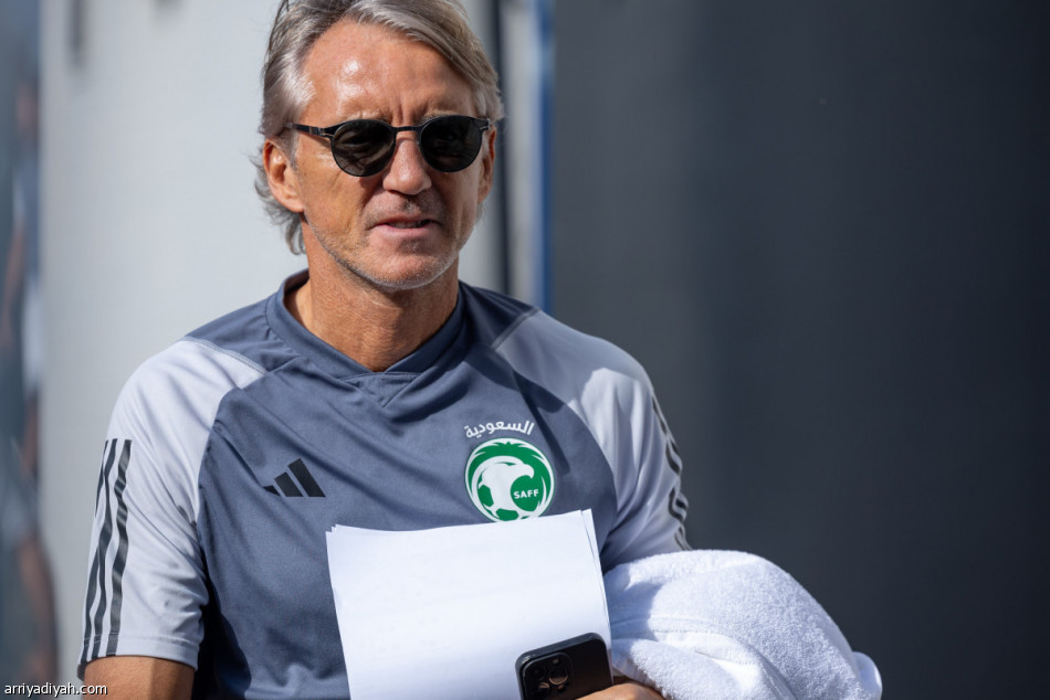 الأخضر.. مانشيني يرسم تكتيك الاختبار الأول