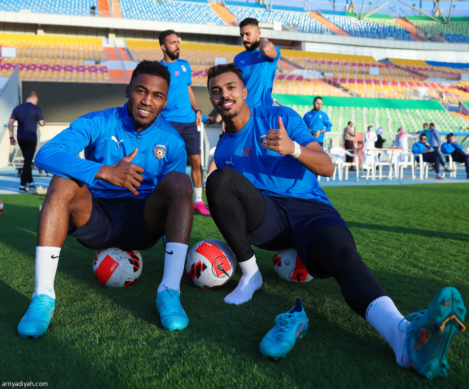 الفيحاء يرتب أوراقه قبل الأهلي