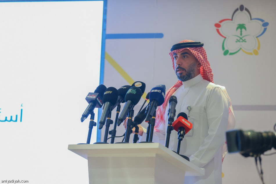 العسكر: طرحنا 230 فرصة استثمارية رياضية