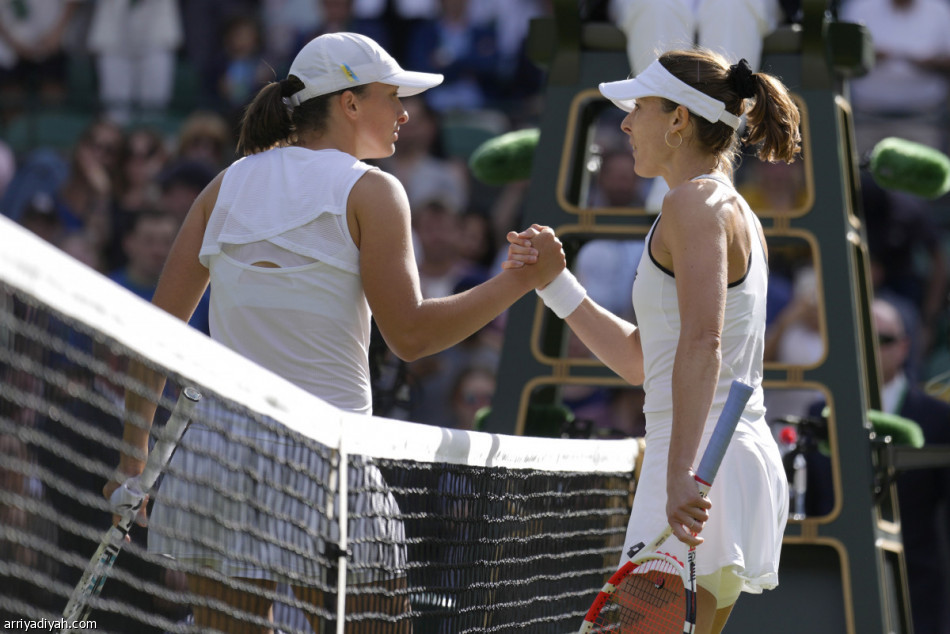 الفرنسية كورنيه تقصي شفيونتيك