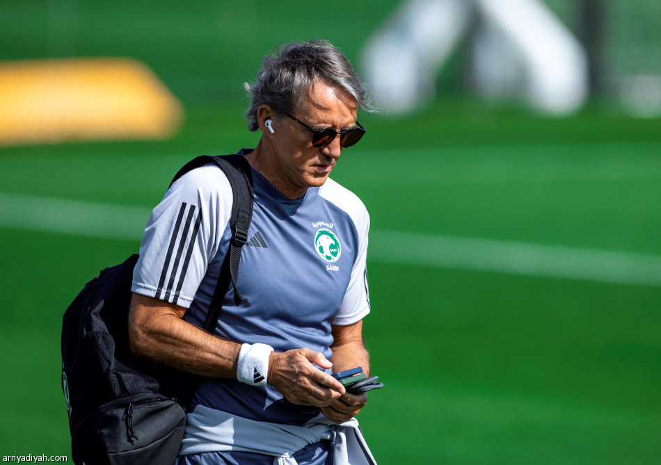 الأخضر.. جولة حرة.. والمولد يغادر