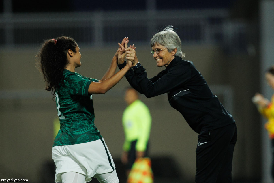 أخضر السيدات يقتنص تعادل بوتان