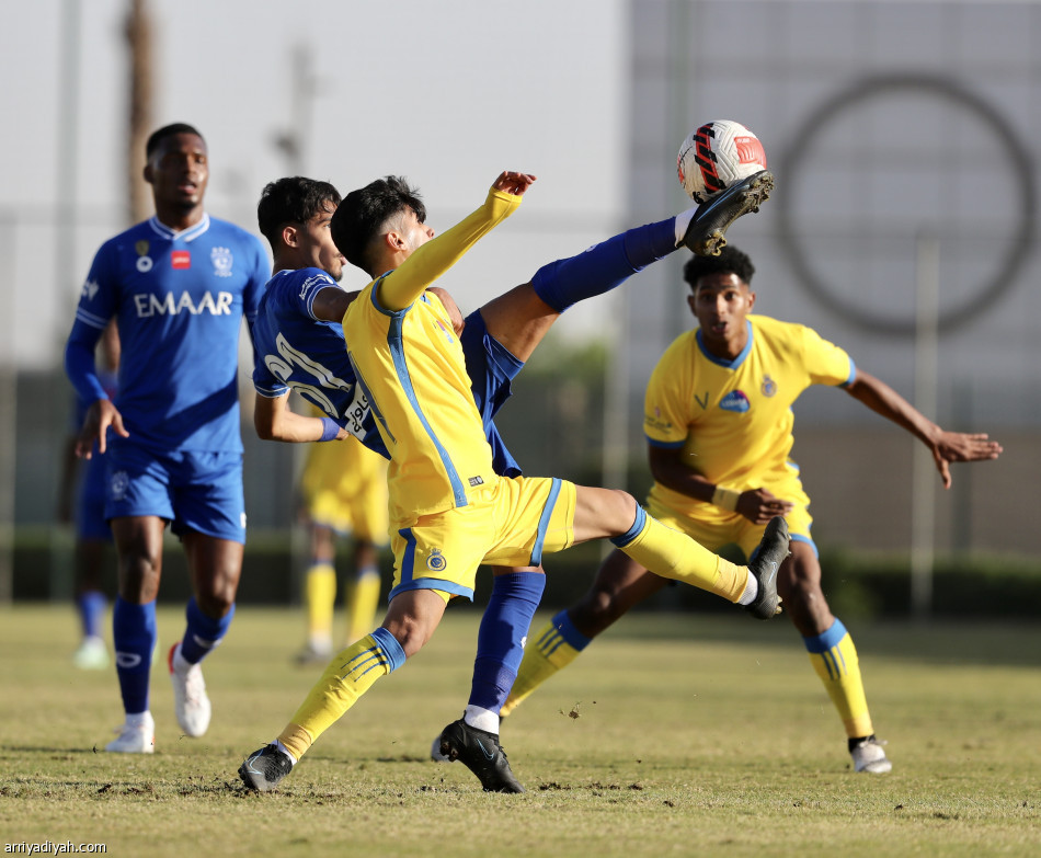 شباب الهلال يهزم النصر