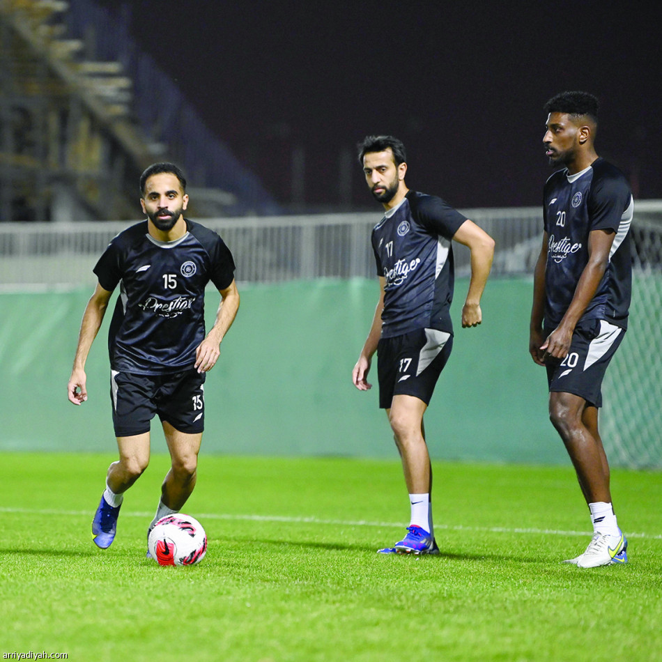 دياز يخطط على القياسي