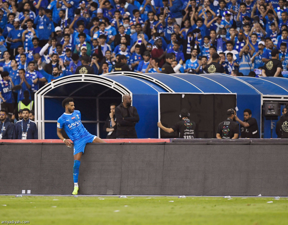 ديربي الرياض
ينتهي بفارق تاريخي