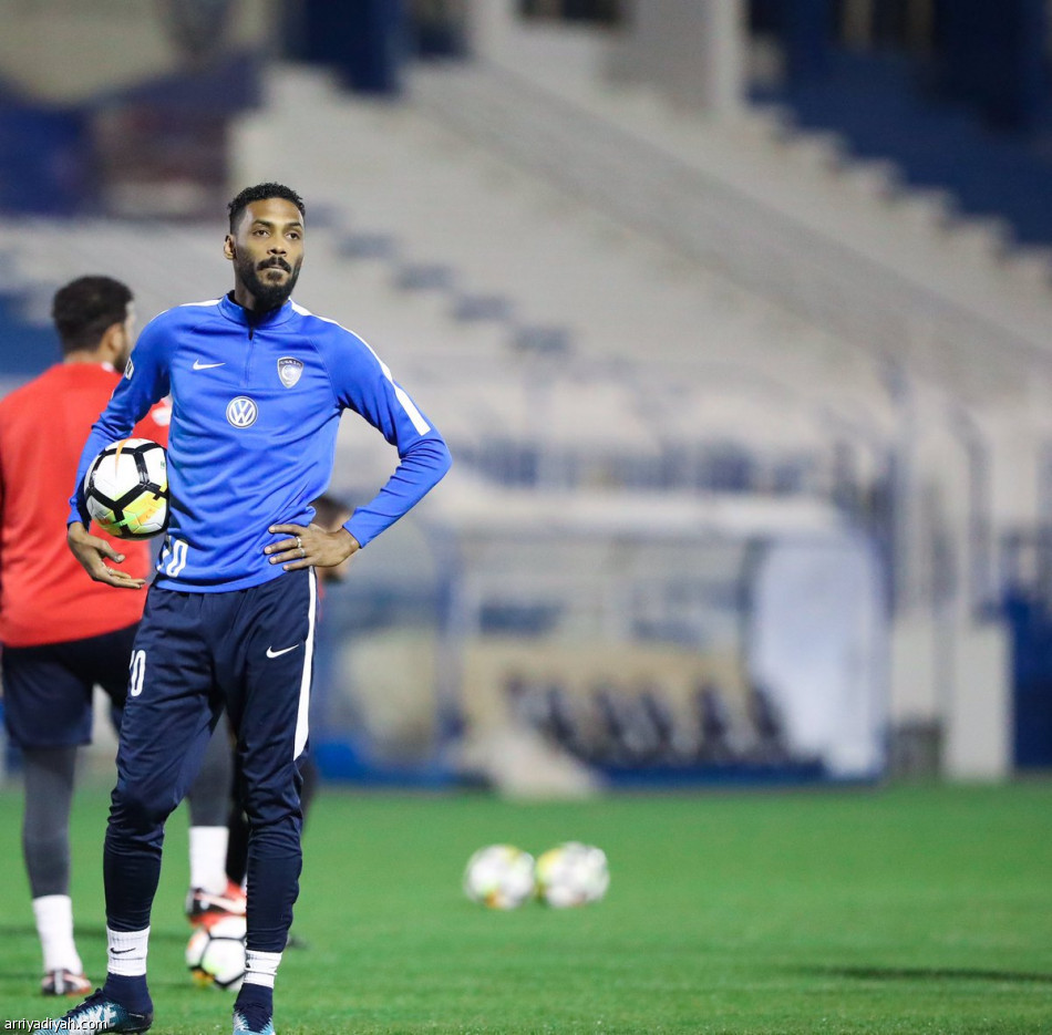 مناورة ترفيهية تجهز الهلال للنصر 