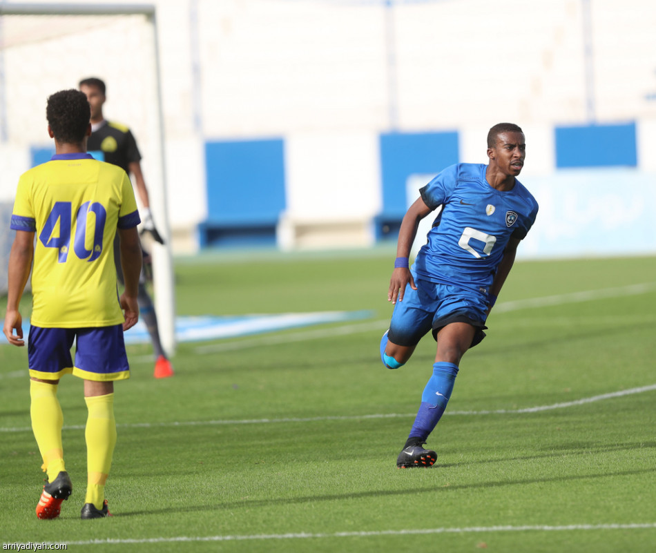 تعادل الهلال والنصر يؤجل حسم كأس فيصل للجولة الأخيرة
