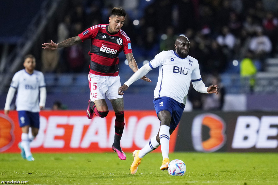 في ملعب طنجة..
الهلال يحتفل ساعتين