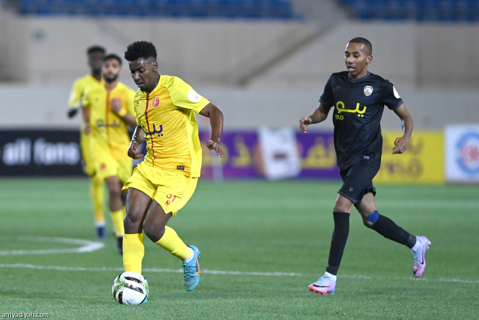 القادسية يحبط الساحل بالتعادل