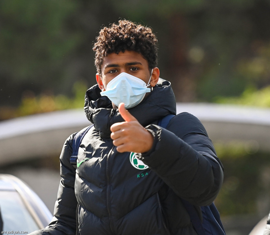 أخضر الناشئين يعسكر في تونس