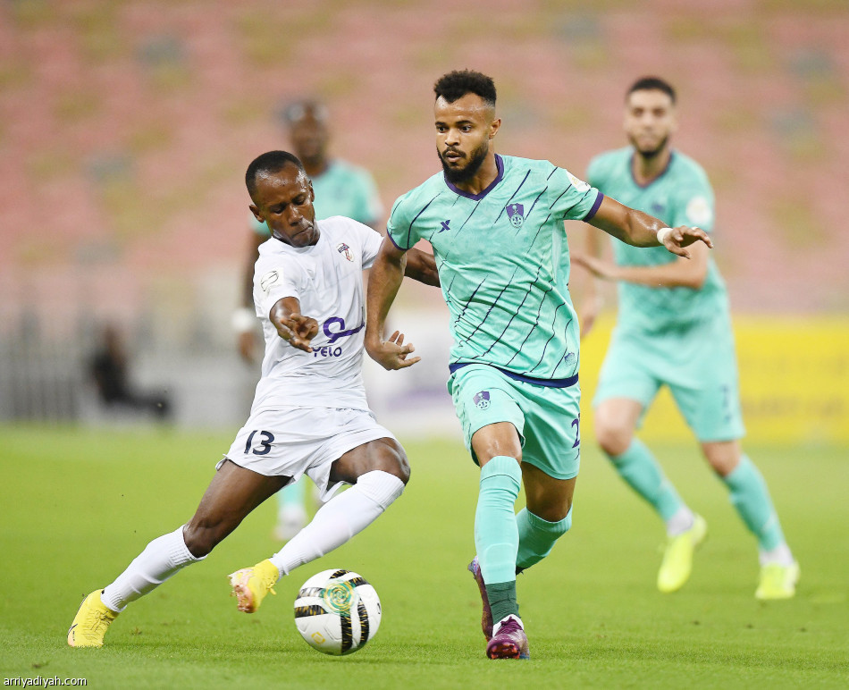 الأهلي 
يكسر سجل موسيماني