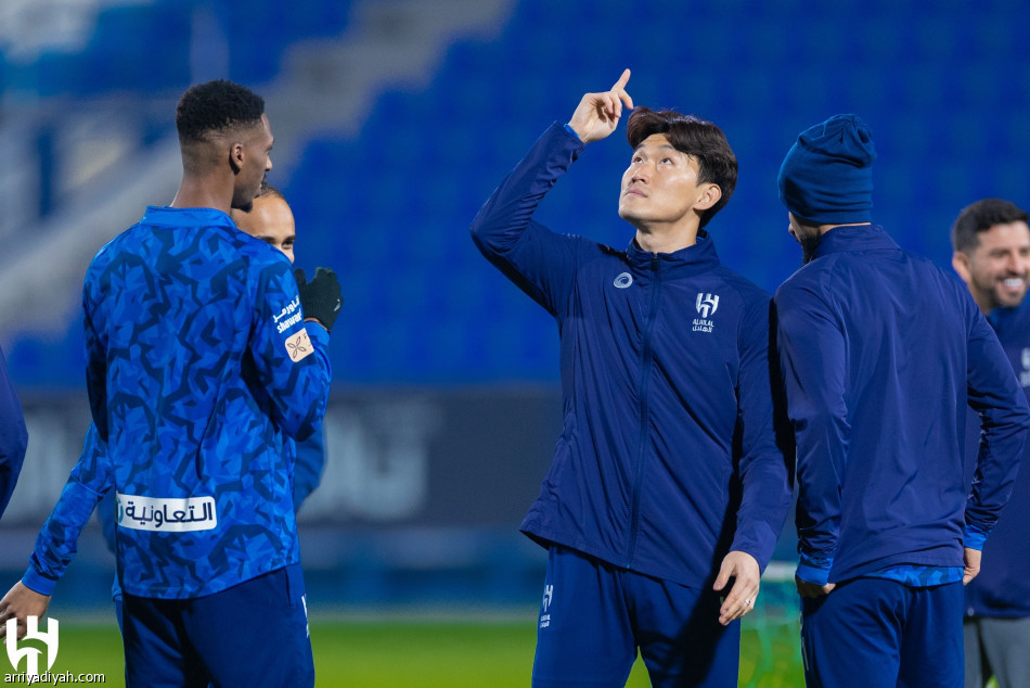 الهلال يستعيد الدوسري قبل الرائد