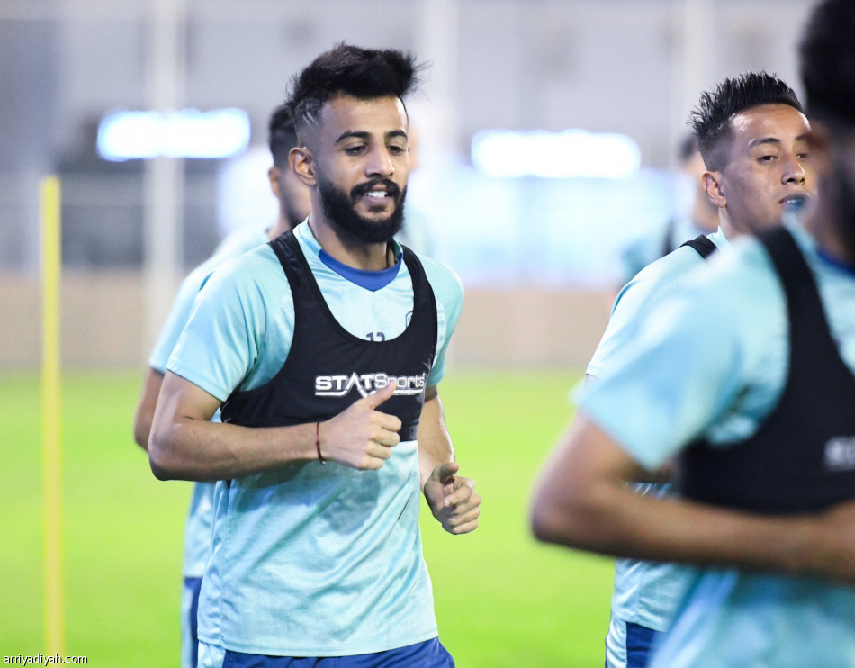 دونيس يرسم خطة الخليج