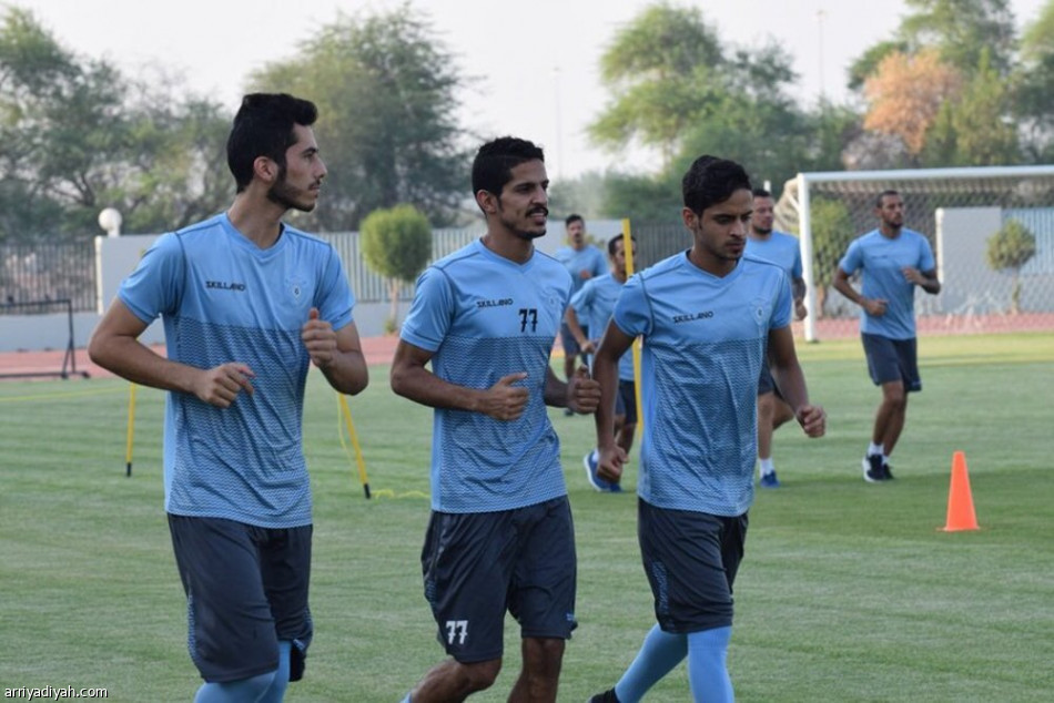 الباطن يعاود تدريباته بعد الاجازة .. ولسانا يغيب 3 أسابيع