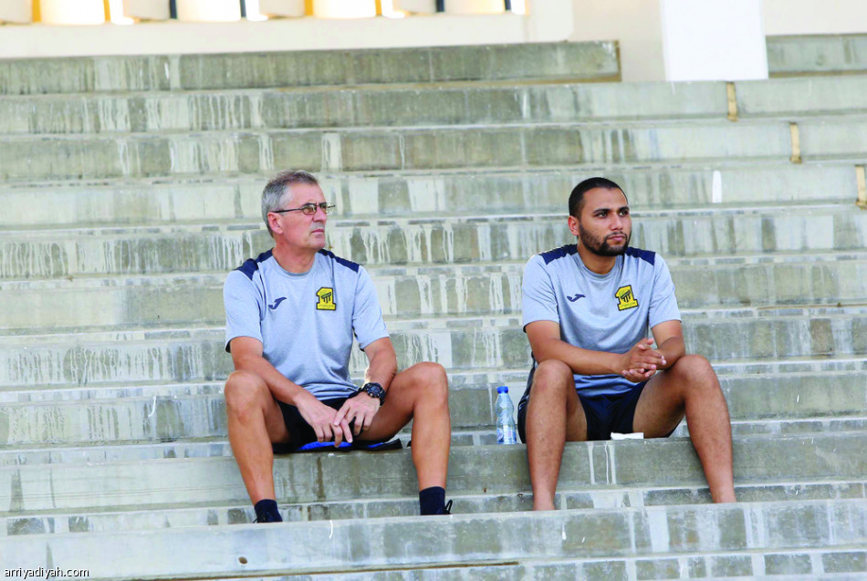 الهلال يعطل تدريبات الاتحاد