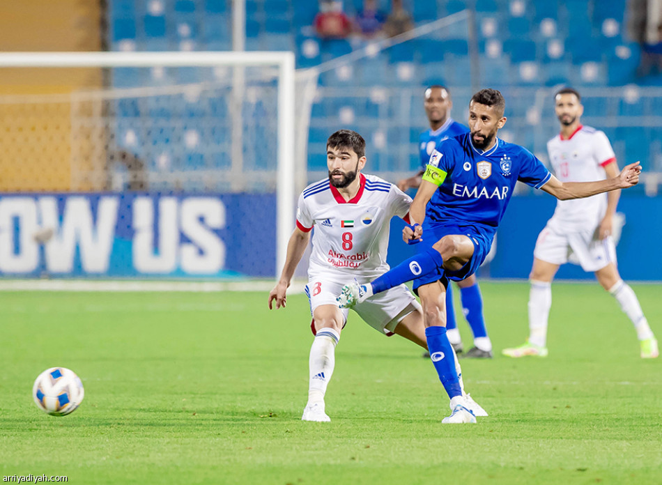 كوزمين 
يوقف قطار دياز