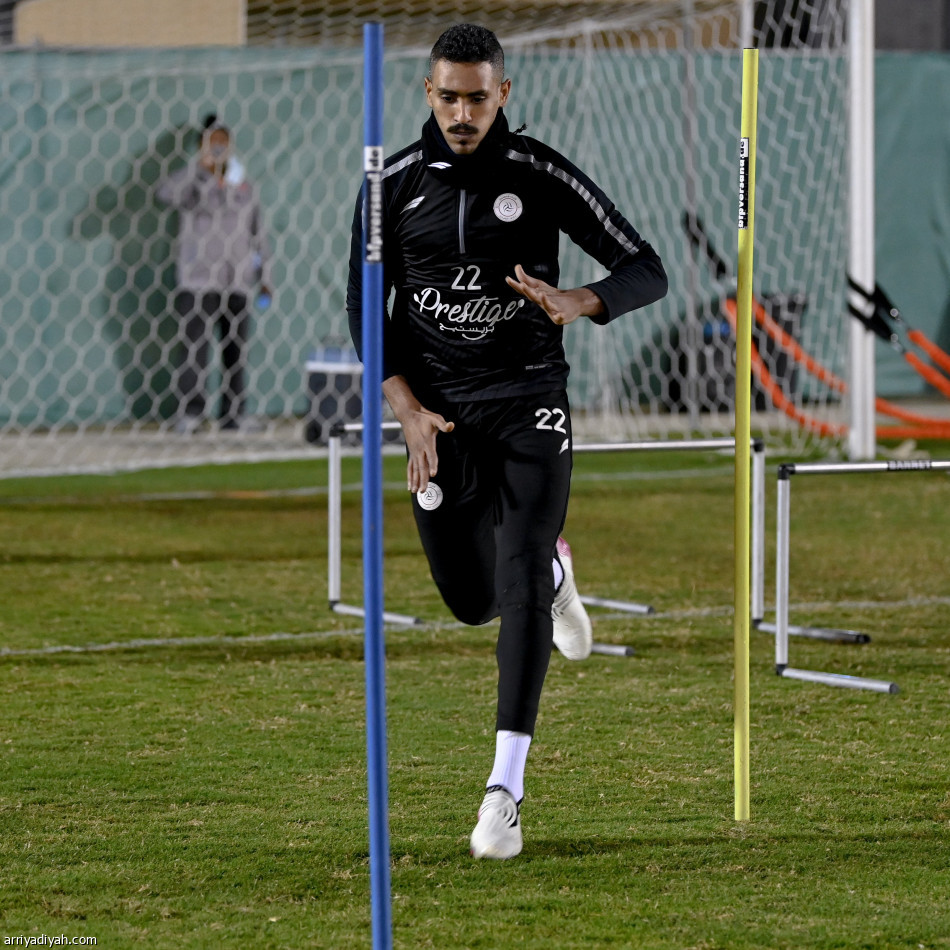 7 ديسمبر.. البحرين تحتضن معسكر الشباب