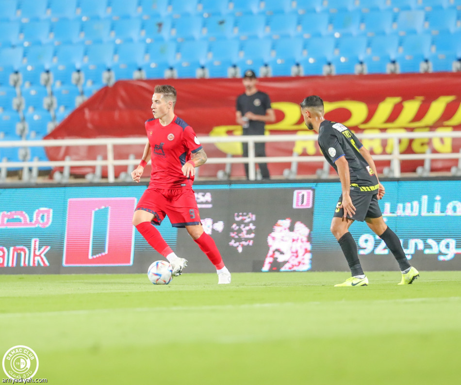 ضمك يفرض التعادل على التعاون