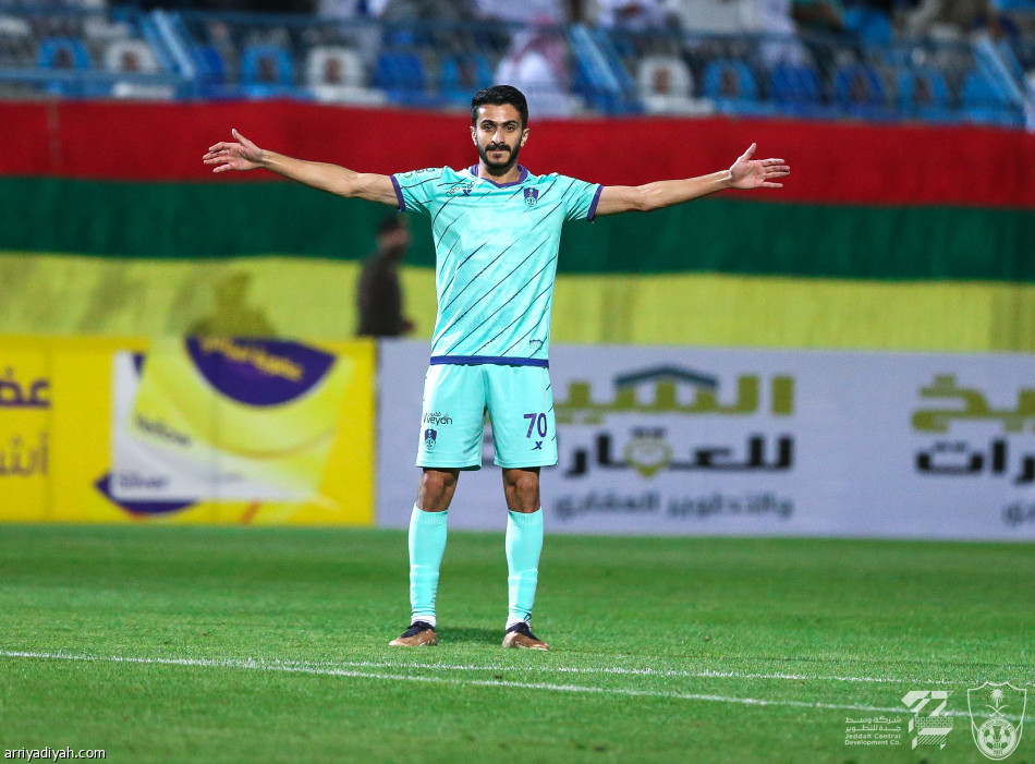 بثنائية نجران.. الأهلي يخطف صدارة «دوري يلو»