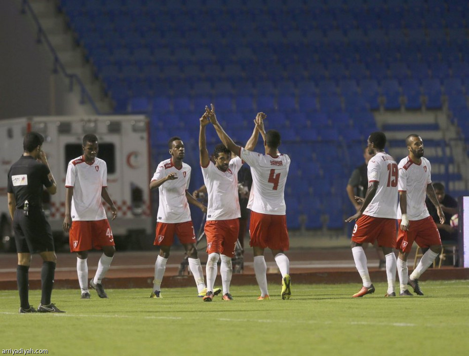 الوحدة يخطف 3 نقاط من أرض الإتفاق