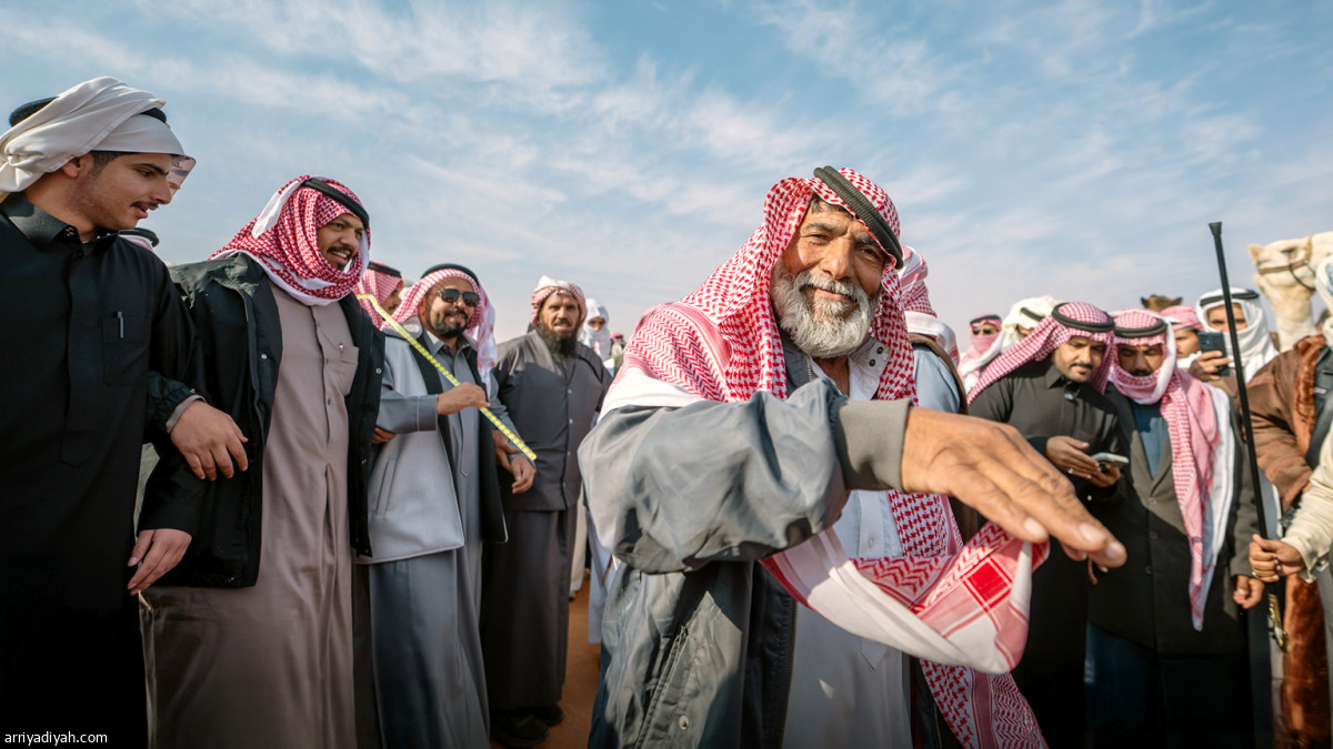 منافسات اليوم 25