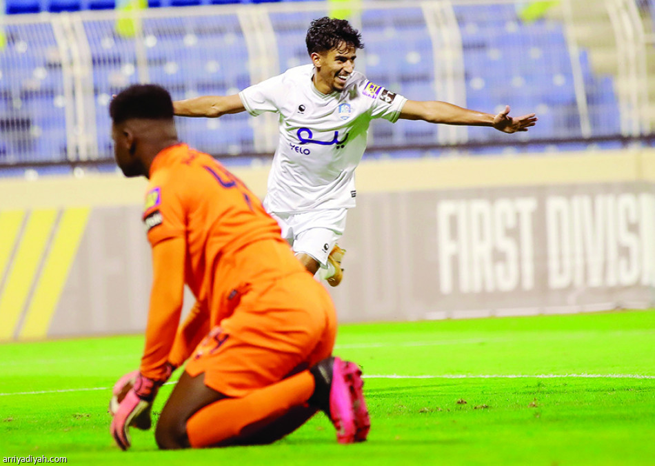 الخلود والخليج 
الأفضل بـ 70 نقطة