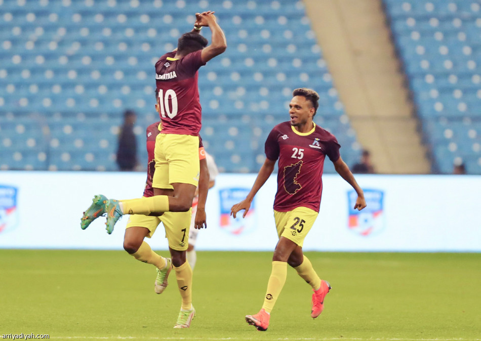 السوبر الهندي.. 
سوري ينافس على الصدارة