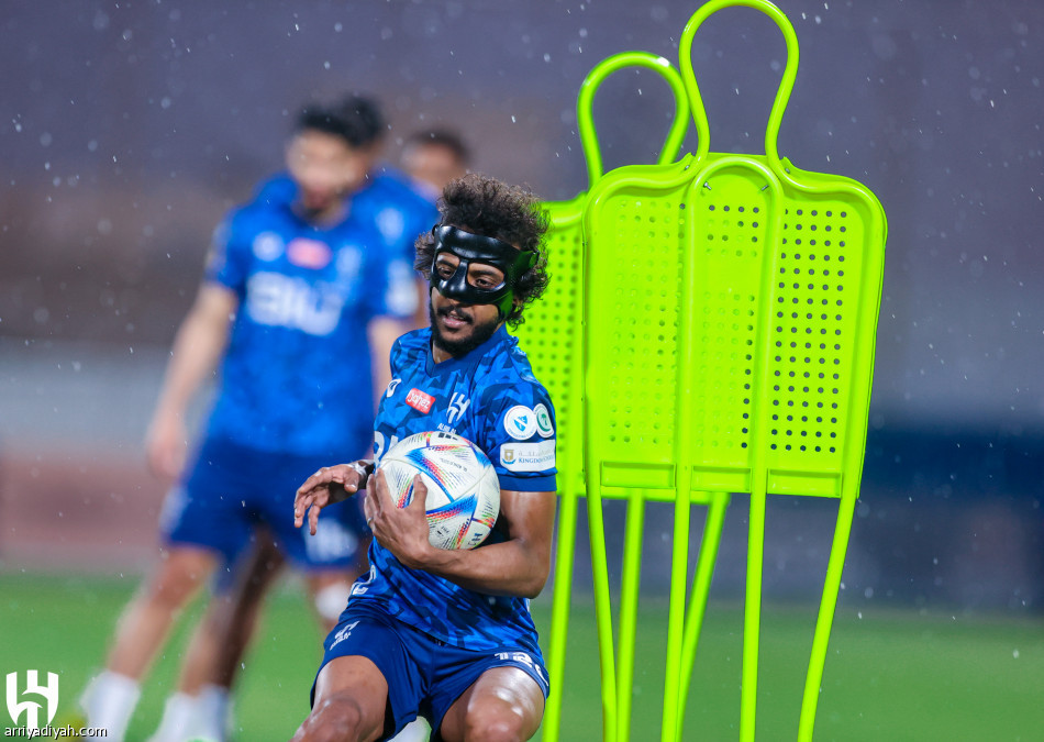 الهلال.. العويس يواصل الغياب قبل ضمك