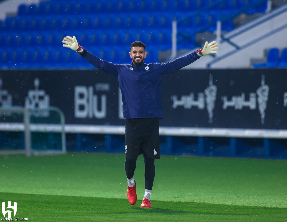الهلال.. ماريجا يلامس الكرة.. وسالم  يتدرب على فترتين
