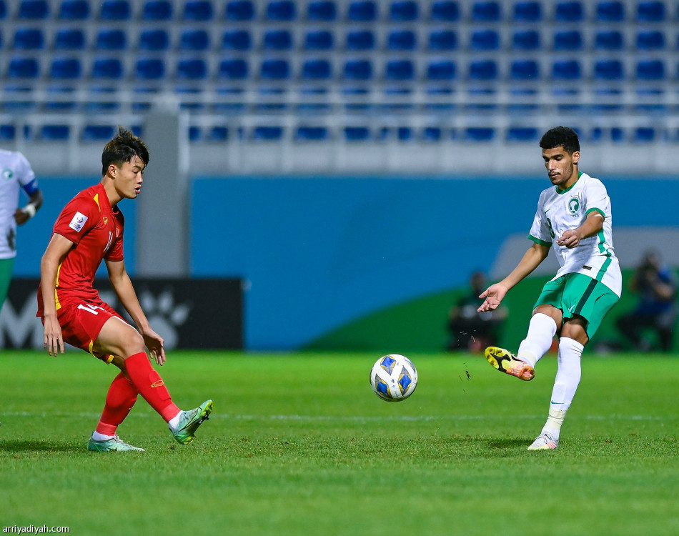 الأخضر يعبر فيتنام.. ويتحدى أستراليا في نصف النهائي