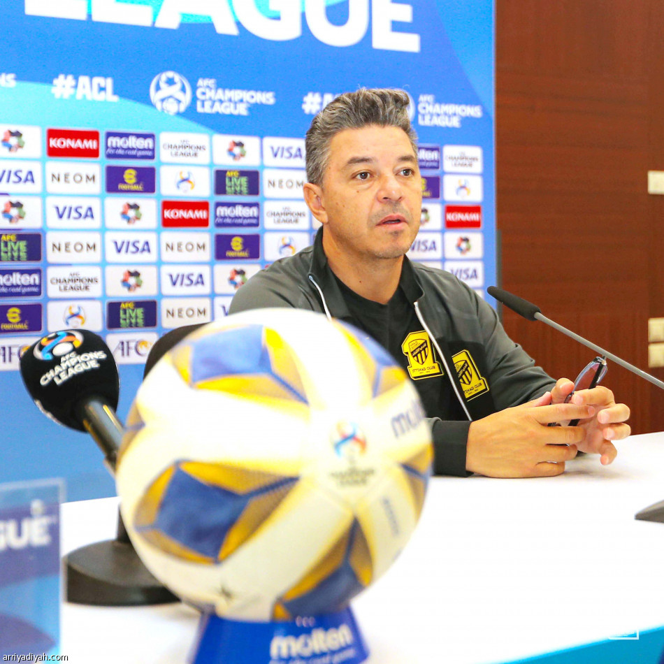 آسيويّا.. 
الاتحاد على خطى سانتو