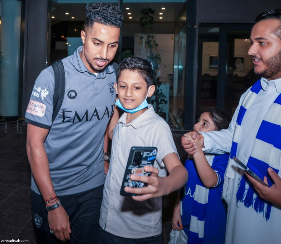 استقبال الهلال.. 15 شخصا