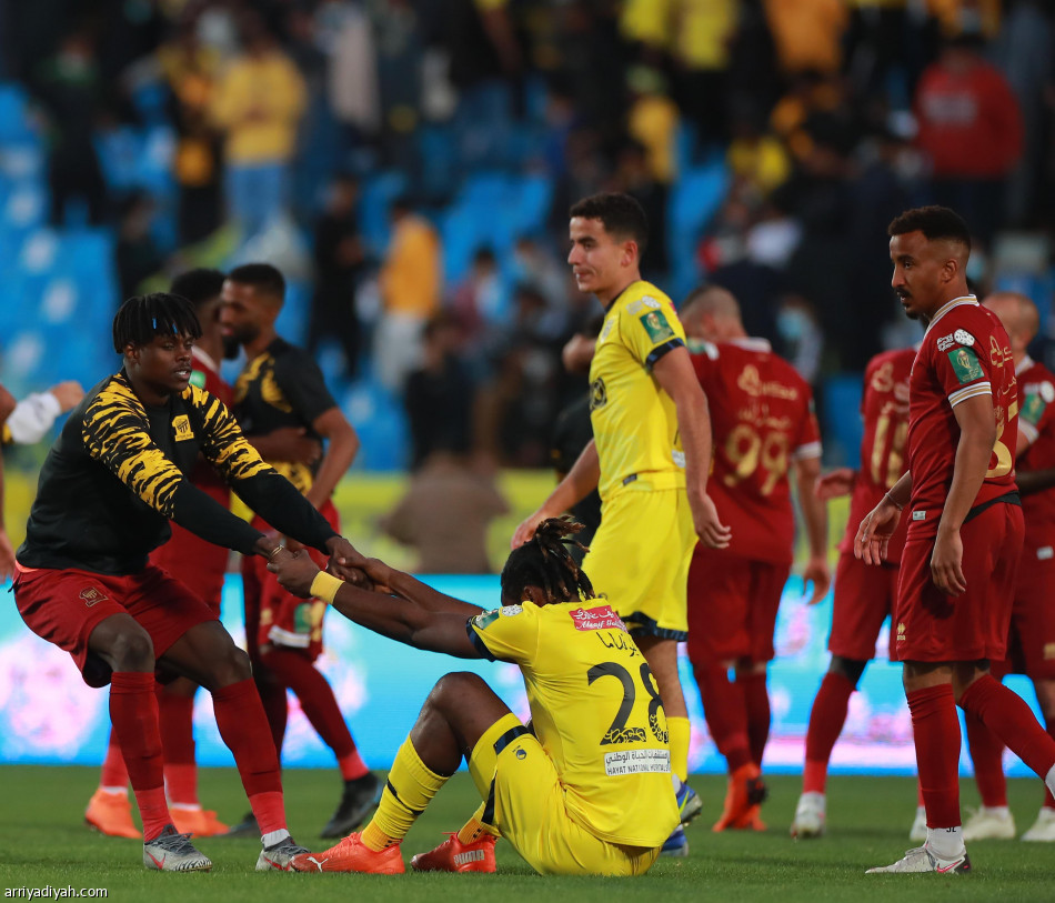 الاتحاد يقلبها على التعاون ويصعد إلى نصف نهائي الكأس