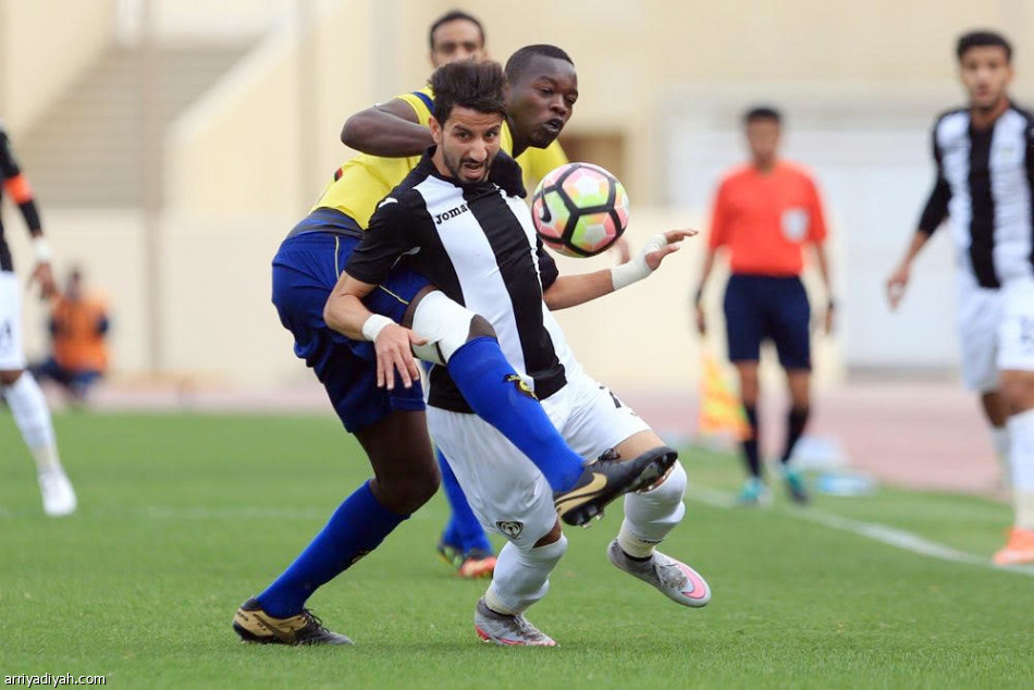 هجر يرفض هدايا الحزم