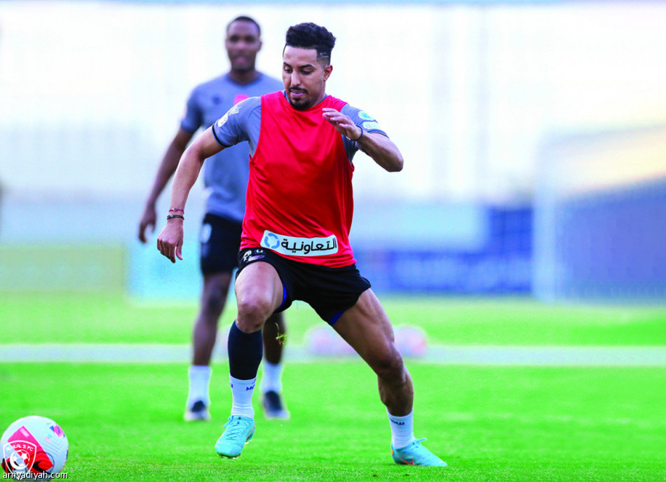 غابوا عن آخر نهائي.. 
الهلال يتسلح بـ 14