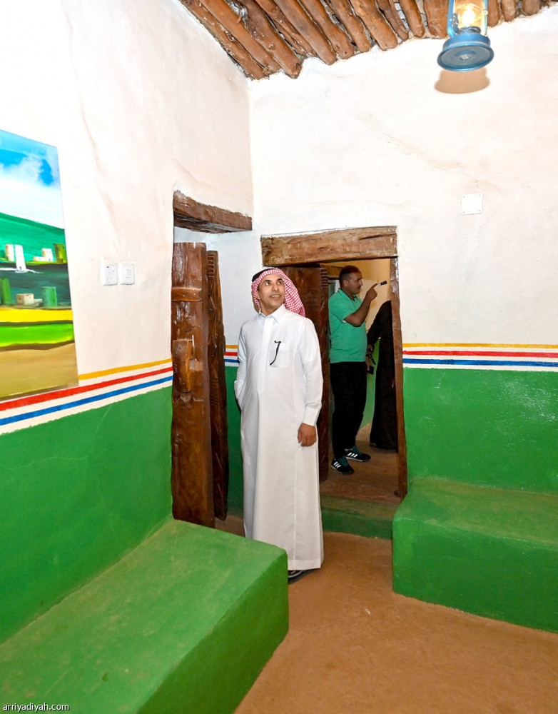 غداء «العربية»..
مقلقل داخل قصور أبو سراح