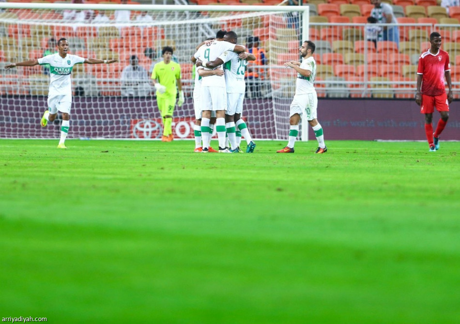 الأهلي يضرب بالأربعة ويوقف انتصارات الوحدة