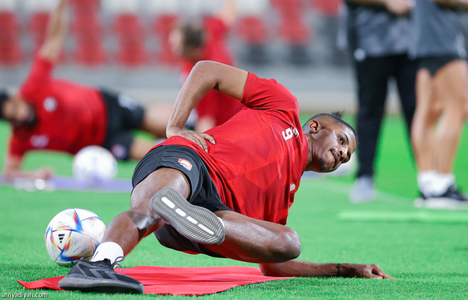 الرائد يعود.. وسوموديكا يختبر اللياقة