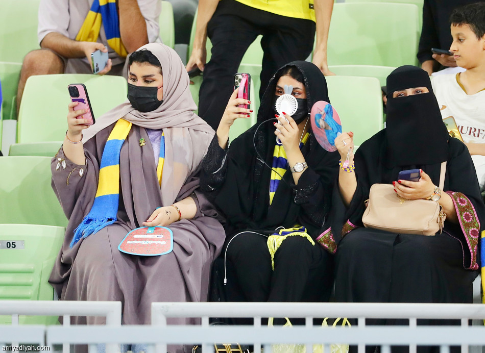 قطار النصر
يعادل رقم روسو