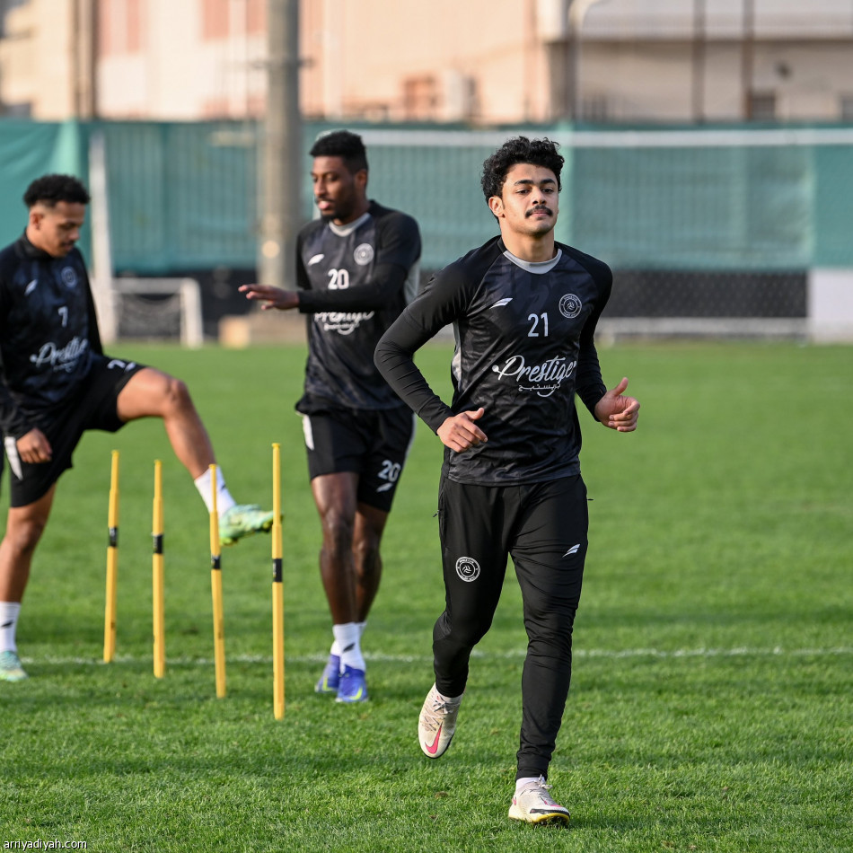 الشباب يودع إيجور.. وينهي استعداده للفتح