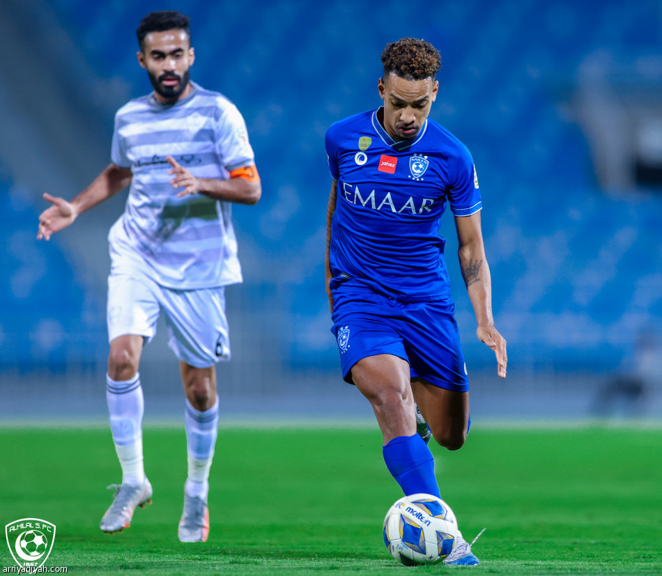 رباعية الطائي تطمئن جارديم على الهلال