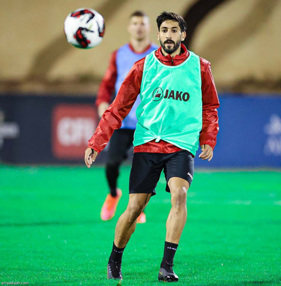 المنتخب يلغي
العشاء ويسرّع اللعب