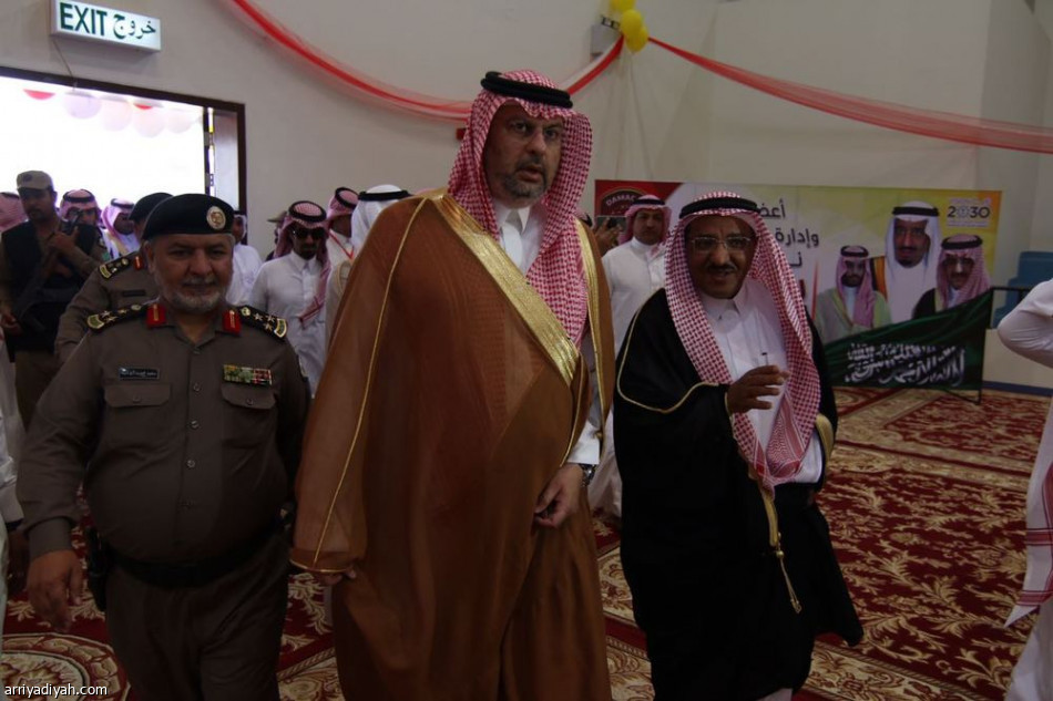عبدالله بن مساعد يفتتح منشأة نادي ضمك الرياضية