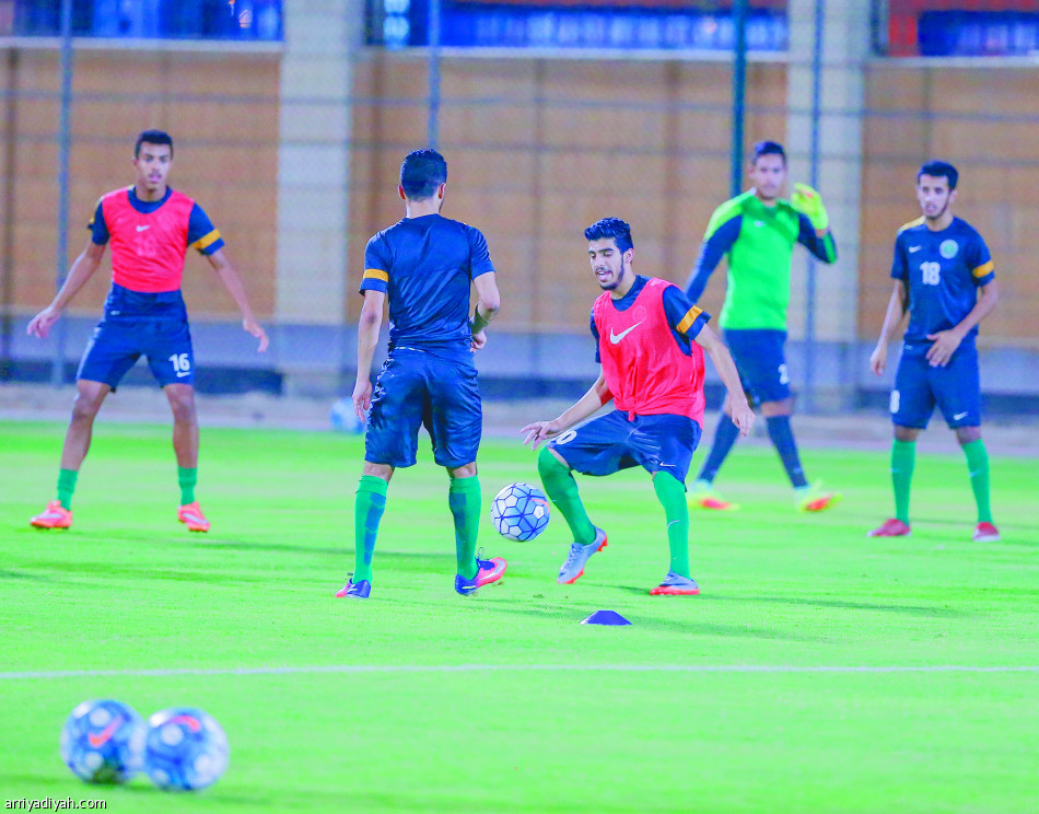 المنتخب الأولمبي يستدعي حارس النصر