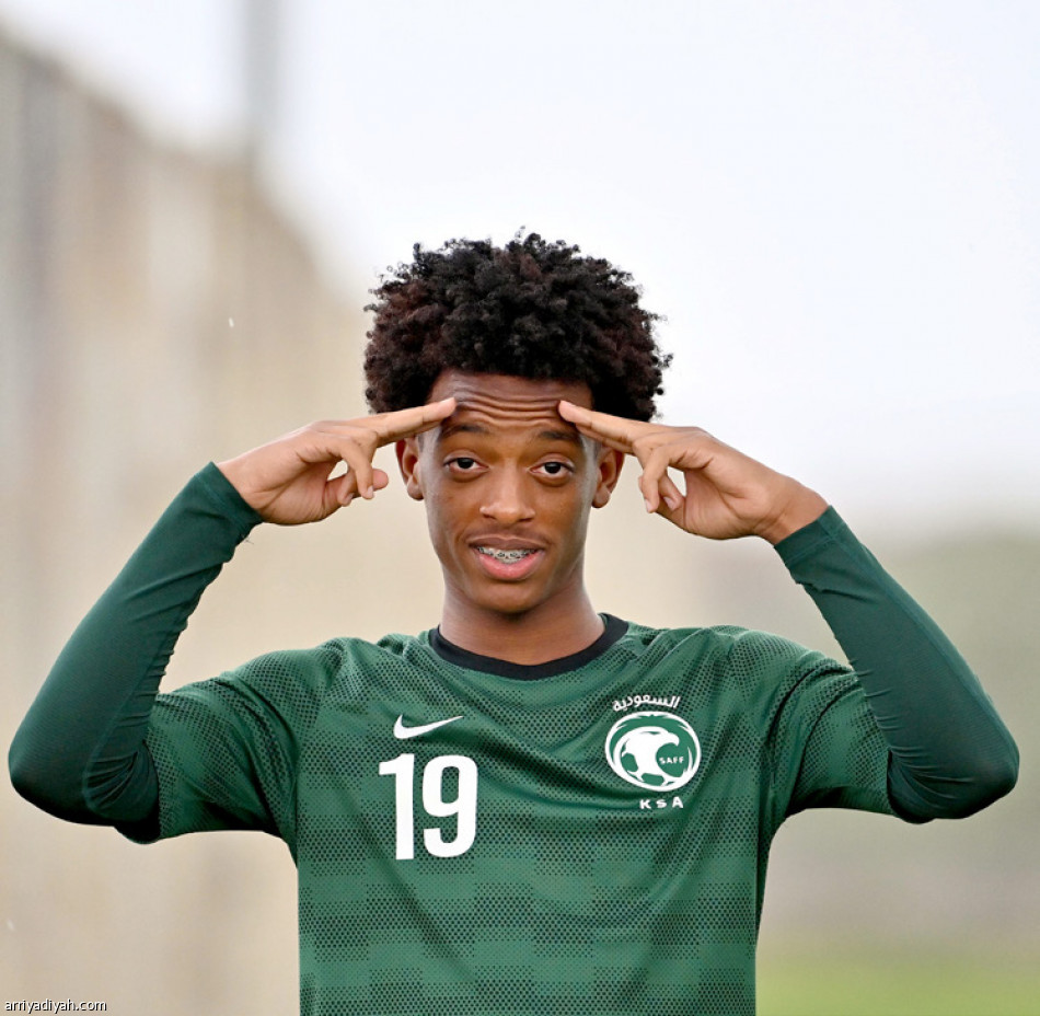 بعد الفوز الافتتاحي..
الأخضر يبلغ 3 نهائيات