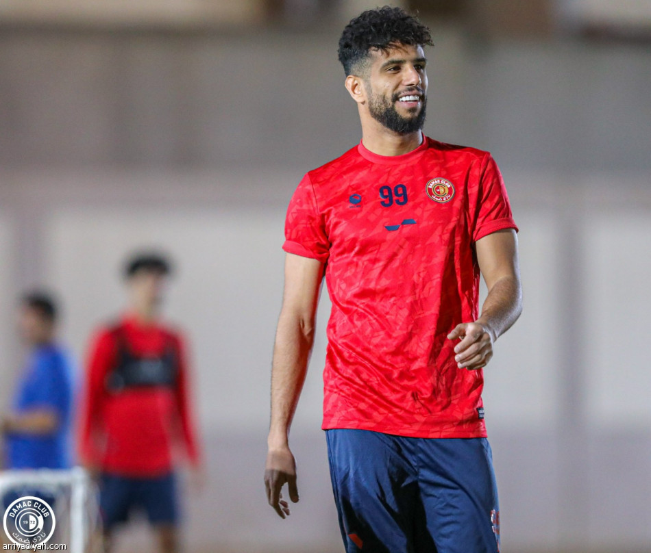 ضمك يعود باللياقة والتكتيك