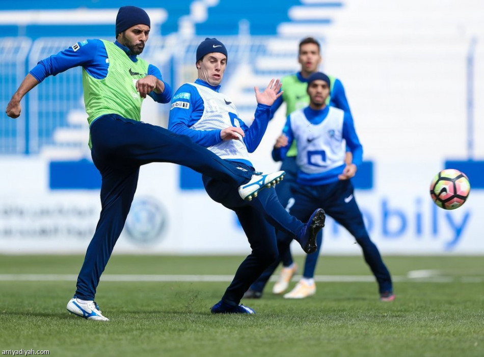الهلال يستعد للفيصلي بتدريبات صباحية والعابد يواصل التأهيل